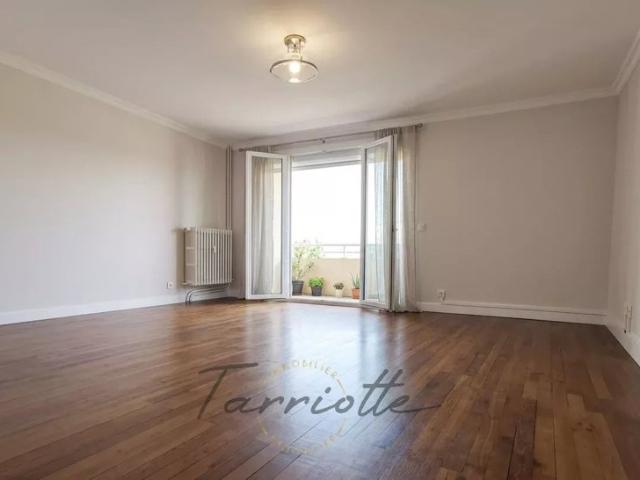 10565 APPARTEMENT