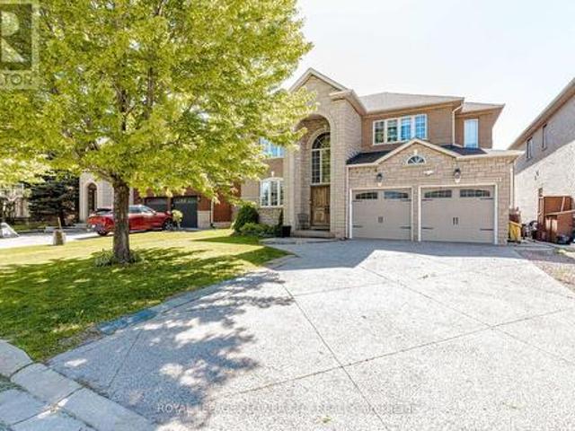 1058 Agram Drive, Oakville, ON, L6H 7L6 house for sale | Listing ID W13580 | Royal LePage