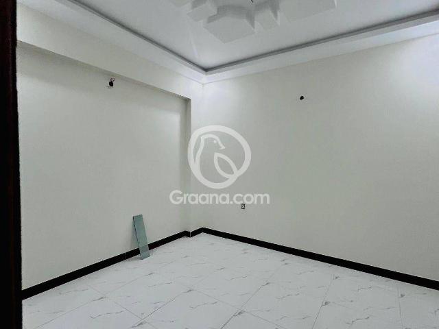 1050 Sq. Ft. Flat for sale