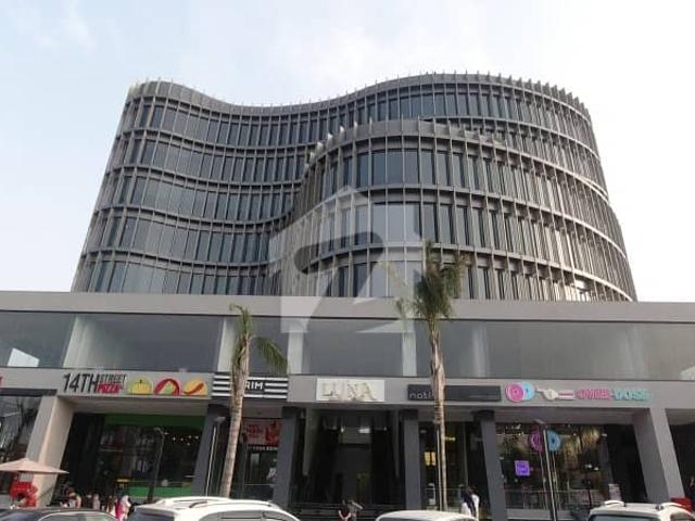 1050 Square Feet Shop For rent In I 8