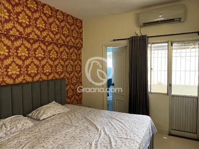 1050 Yd² Flat for Rent