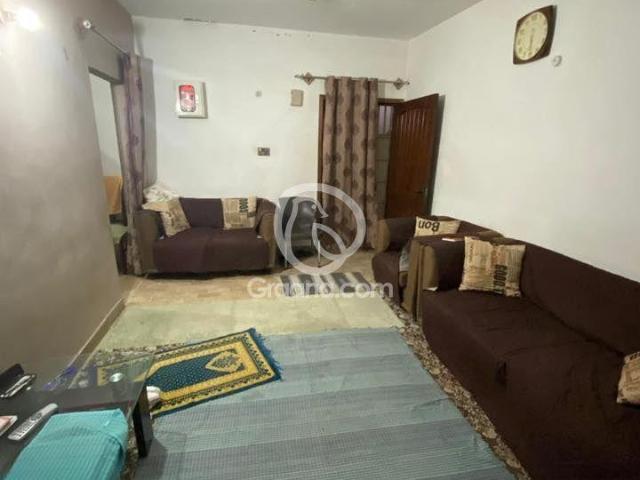 1050 Yd² Upper portion for Rent