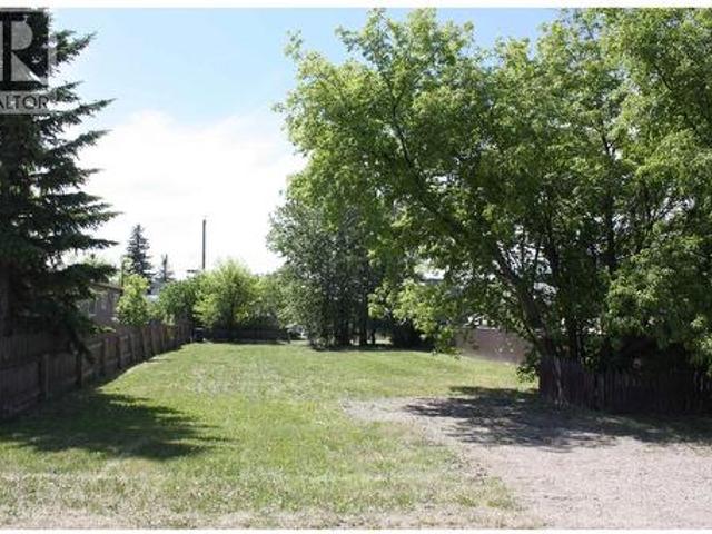 10524 Street, Taylor, BC, V0C 2K0 vacant land for sale | Listing ID R3118 | Royal LePage