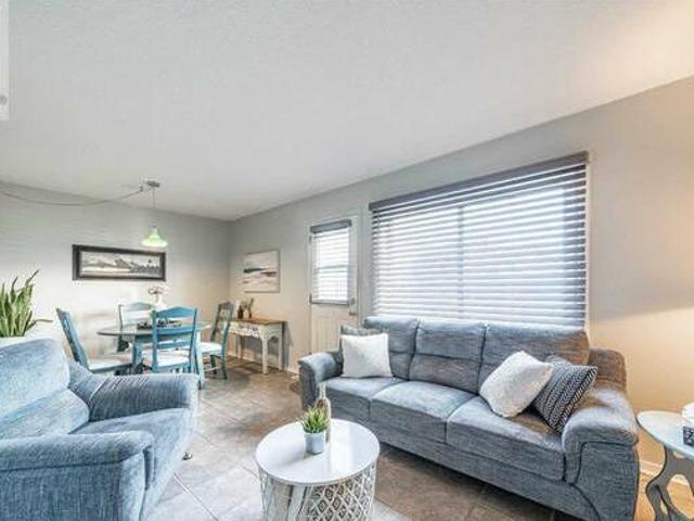 105 1010 GLEN ST Oshawa Ontario