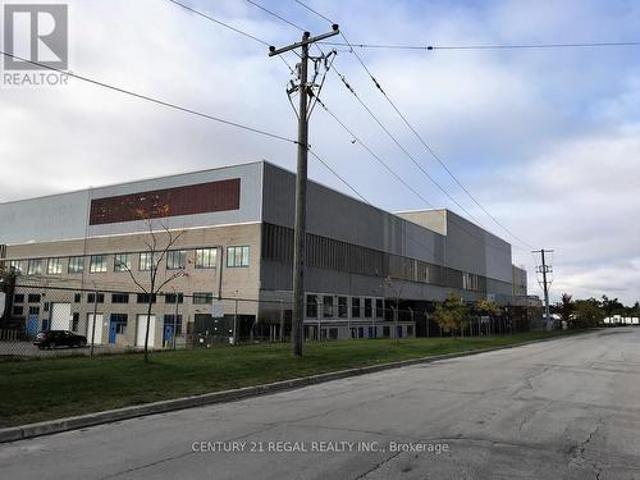 105 1 Birchmount Road, Toronto, ON, M1P 2G6 commercial for lease | Listing ID E13478 | Royal LePage