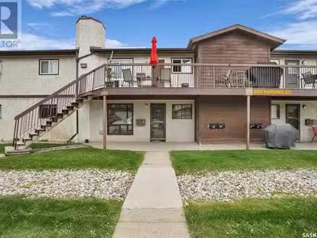 105 2911 Harding Street, Regina, SK, S4V 1B9 townhouse for s.