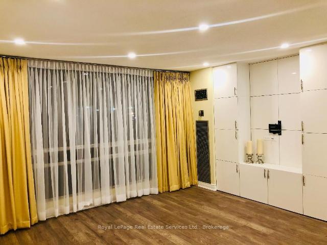 105 2 Marine Drive, Oakville | Terminated, W12827 | Condos. Ca