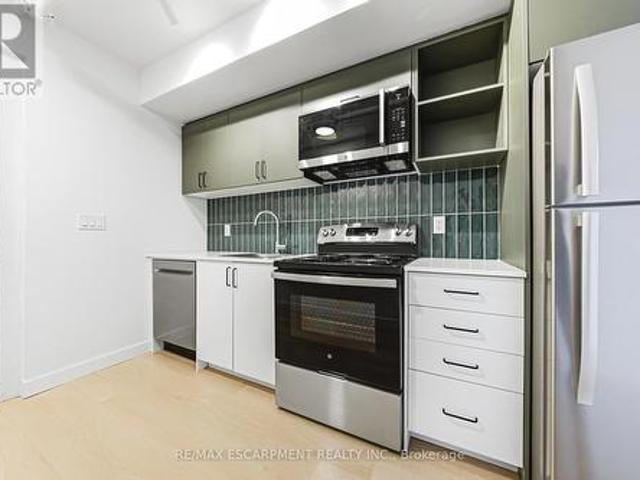 105 325 James Street S, Hamilton, ON, L8P 3B7 investment for lease | Listing ID X13522 | Royal LePage