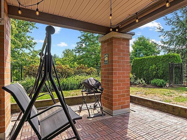 105 600 Klahanie Drive Port Moody, British Columbia