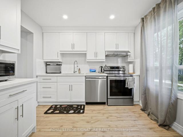 105 6 Falconer Drive, Mississauga | For Sale @ $629,900 | Condos. Ca