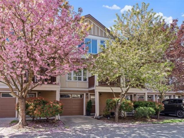 105 827 Arncote Ave, Langford, BC, V9B 0C6 house for sale | Listing ID 1032 | Royal LePage