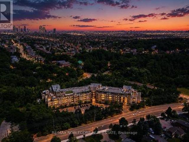 105 8 Islington Avenue, Vaughan, ON, L4L 9S6 condo for sale | Listing ID N13591 | Royal LePage