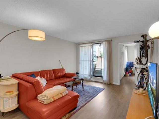 105 975 Broadway E, Vancouver, BC, V5T 1Y3 Single Family Property For Sale | Listing ID R3135 | Royal LePage