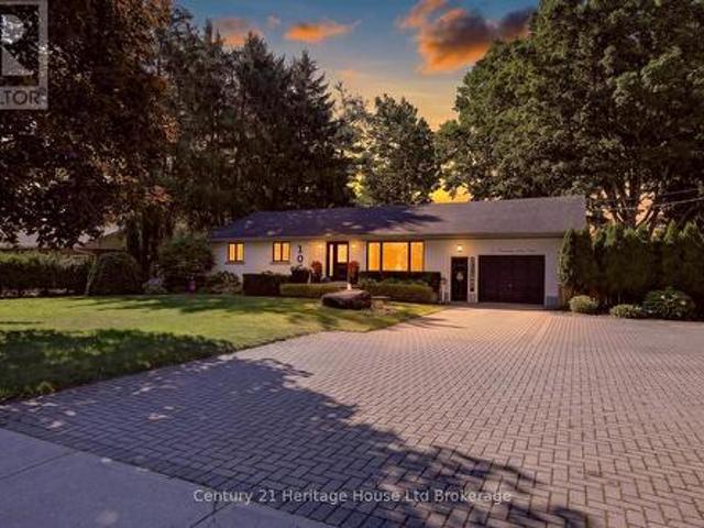 105 Concession Street W, Tillsonburg, ON, N4G 1R8 house for sale | Listing ID X13625 | Royal LePage