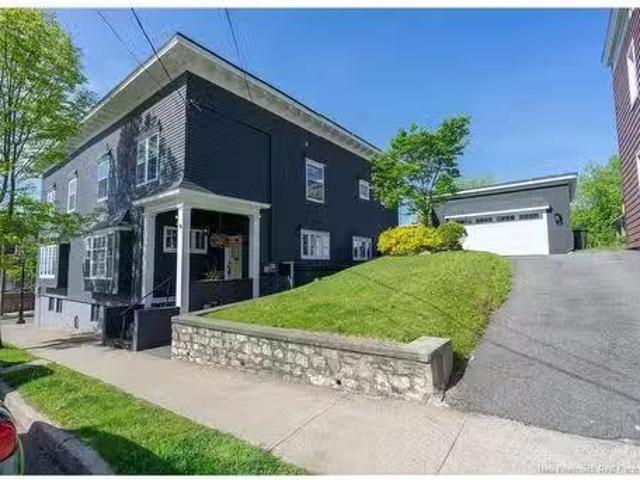 105 Carmarthen St, Saint John, NB, E2L 2N7 house for sale L.