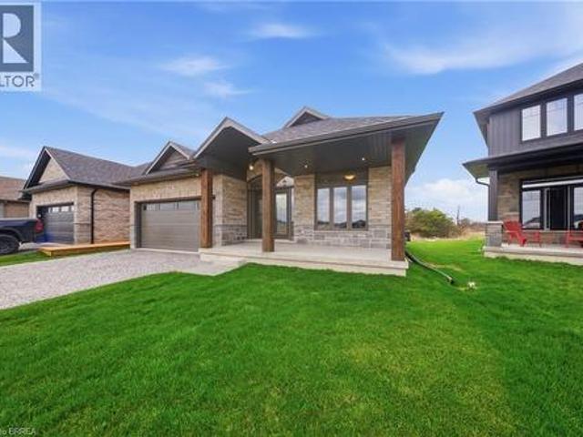 105 Craddock Boulevard, Jarvis, ON, N0A 1J0 house for sale | Listing ID 40856 | Royal LePage