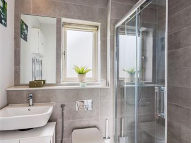 105 Drumnigh Manor, Portmarnock, Co. Dublin Sherry FitzGerald Malahide 4932 MyHome. Ie Residential