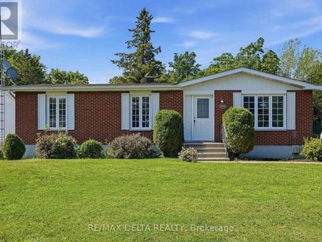 105 Fournier Street, Champlain, ON, K0B 1R0 house for sale | Listing ID X13543 | Royal LePage