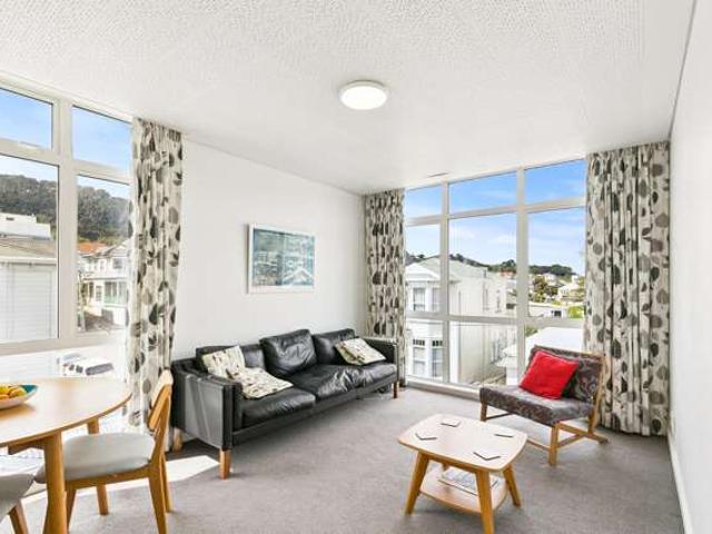 10/5 Levy Street, Mount Victoria, Wellington City