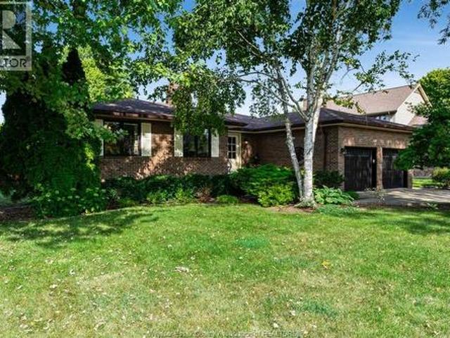 105 Pointe West Drive, Amherstburg, ON, N9V 3P1 house for sale | Listing ID 26020 | Royal LePage