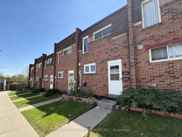 105 Wales Avenue, Markham | 3Beds/2Bath, Townhouse, $2,850/mo | Condos. Ca
