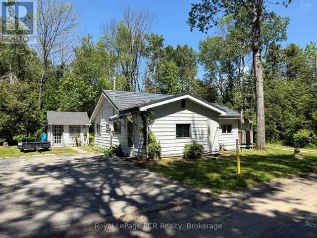 105 Washington Avenue, Georgian Bluffs, ON, N4K 5N4 house for sale | Listing ID X13449 | Royal LePage
