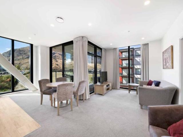105 Wyndham Gardens, 30 Red Oaks Drive, Frankton, Queenstown.