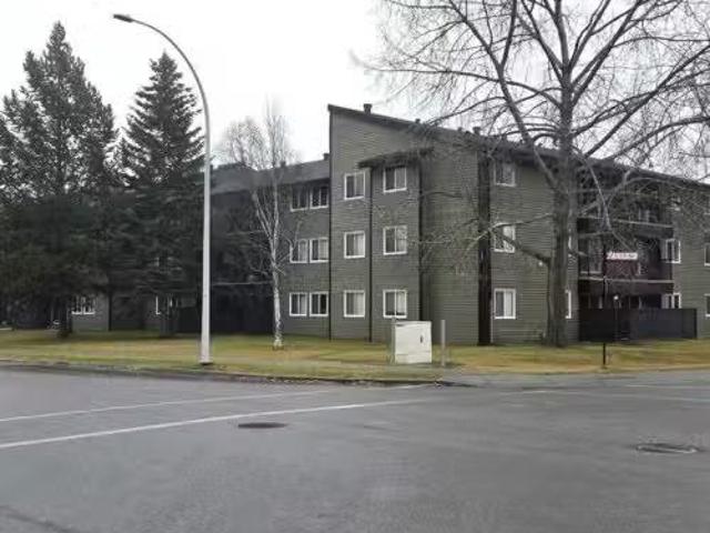 105A 5611 10 Avenue, Edson, AB, T7E 1R4 condo for sale List.