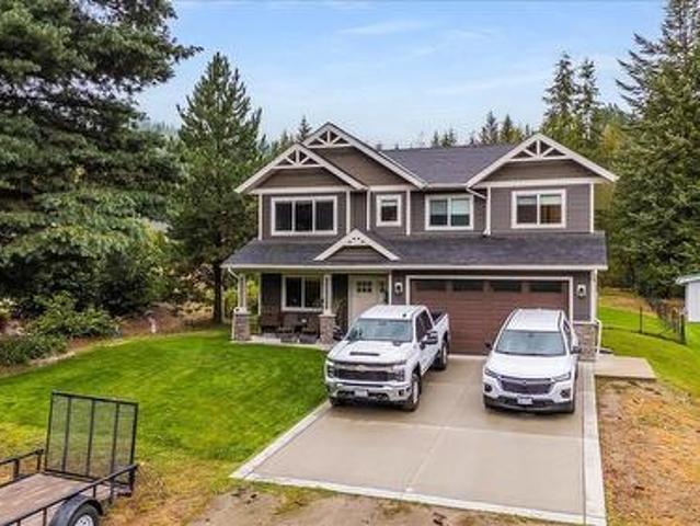 1065 Lower China Creek Road, Castlegar, BC, V0G 1G0 house for sale | Listing ID 10397 | Royal LePage