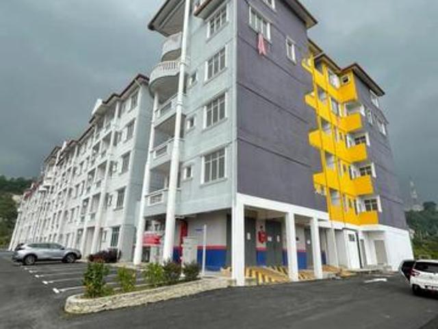 1066 sf 3R2B Lift PANGSAPURI CEMPAKA Taman Salak Maju Sepang