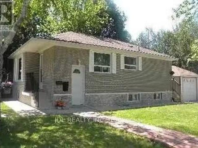 10676 Bayview Avenue, Richmond Hill, ON, L4C 3N9 house for s.