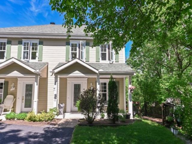 1060Z Rue Des Tournesols, Sainte Adèle, QC, J8B 1S3 house for sale | Listing ID 14299 | Royal LePage