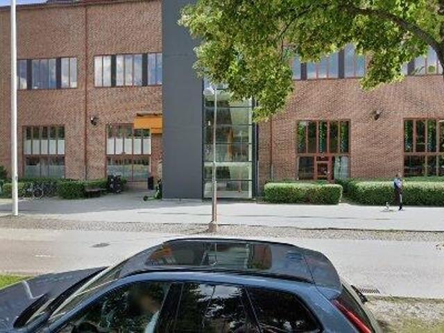 1063 m2 kontor uthyres i Lundby