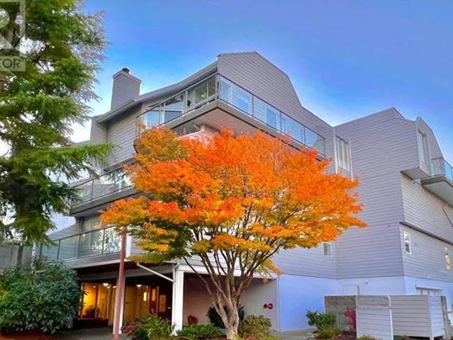 106 10461 Resthaven Dr Sidney British Columbia