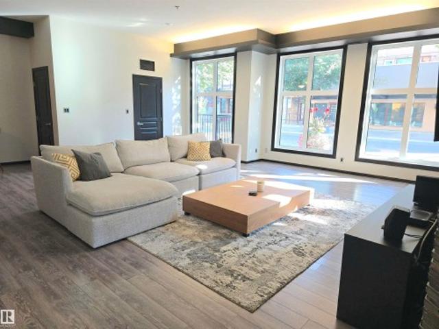 106 10531 St Nw, Edmonton, AB, T5H 0A8 condo for sale | Listing ID E4501 | Royal LePage