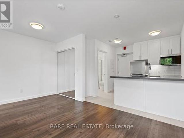 106 10 Garfella Drive, Toronto, ON, M9V 2E9 investment for lease | Listing ID W13237 | Royal LePage