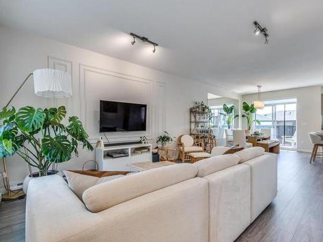 106 1 Mitchell Street, Coquitlam, BC, V3E 0T7 townhouse for sale | Listing ID R2976 | Royal LePage