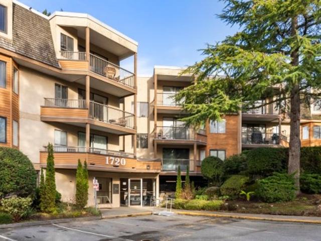 106 1 Southmere Crescent, Surrey, BC, V4A 6E3 Single Family Property For Sale | Listing ID R3106 | Royal LePage