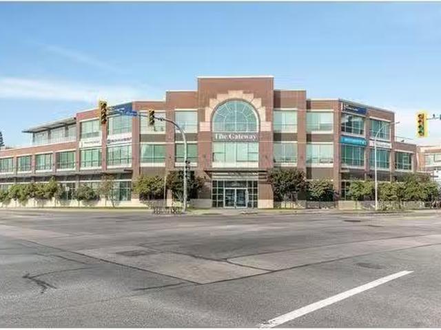 106 2001 Mccallum Road, Abbotsford, BC, V2S 3N3 commercial f.