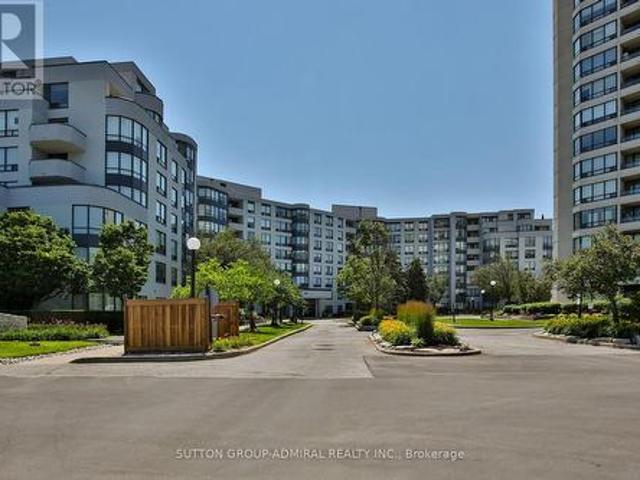 106 333 Clark Avenue W, Vaughan, ON, L4J 7K4 condo for sale | Listing ID N13562 | Royal LePage