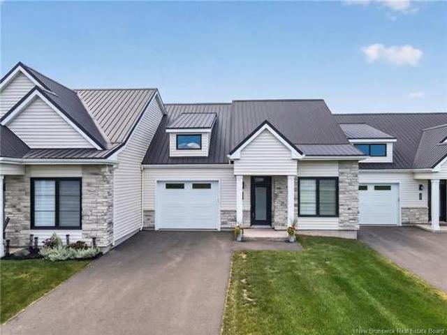106 724 Route 133 Rd, Pointe Du Chêne, NB, E4P 5A3 house for sale | Listing ID NB144298 | Royal LePage