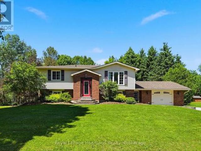 106 Cedar Court, Chatsworth, ON, N0H 1G0 house for sale | Listing ID X13496 | Royal LePage