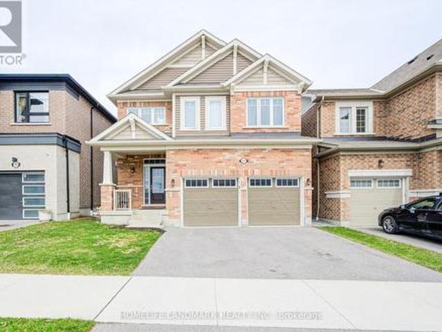 106 Barkerville Drive, Whitby, ON, L1P 0L8 house for sale | Listing ID E13516 | Royal LePage