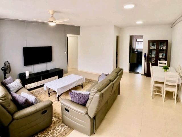 106 Gangsa Road HDB Apartment For Sale, $545,000, 3 Bed 2 Bath 1,109 sqft $491.00 psf