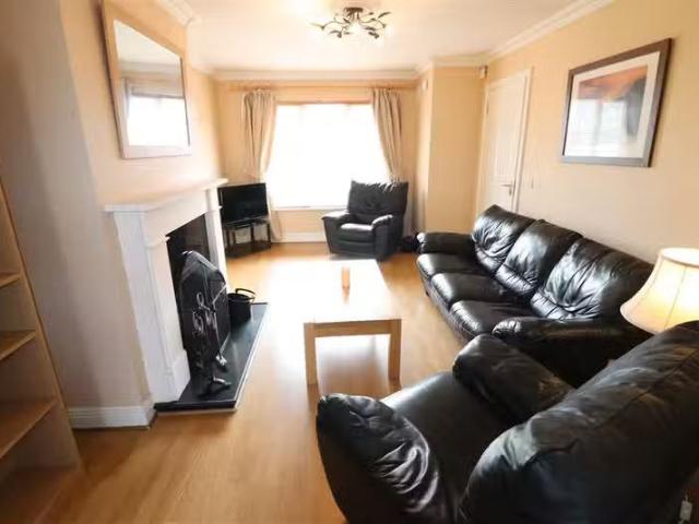 106 Dromroe Avenue, Woodhaven, Castletroy, Limerick, V94 WNAO