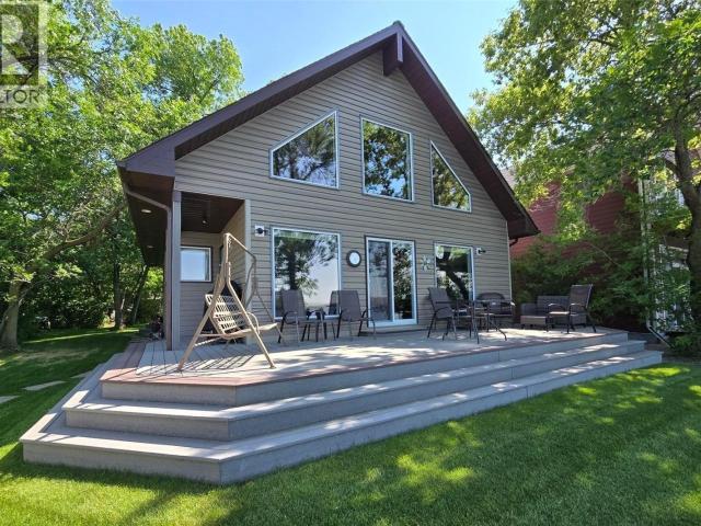 106 Seashell Road