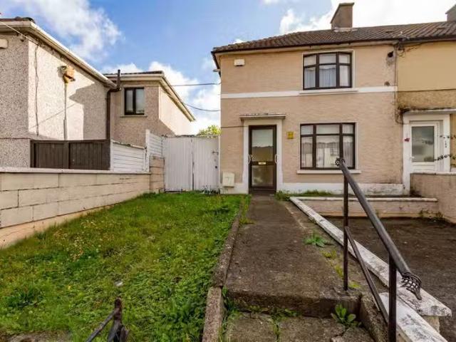 106 Slievemore Road, Drimnagh, Dublin 12