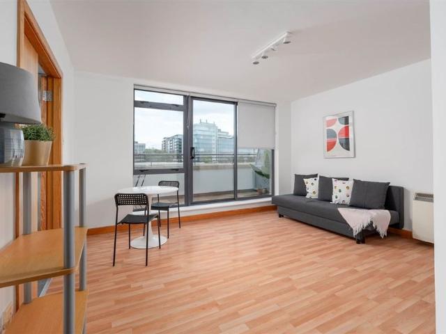 106 Parkgate Place, Parkgate Street, Dublin 8