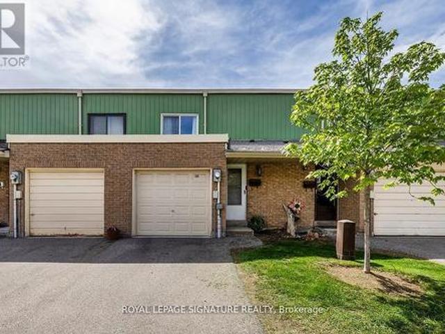106 Thorny Vineway N/A, Toronto, ON, M2J 4J5 townhouse for sale | Listing ID C13484 | Royal LePage