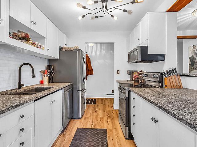 1075 Bernard Avenue Unit# 113 Kelowna, British Columbia